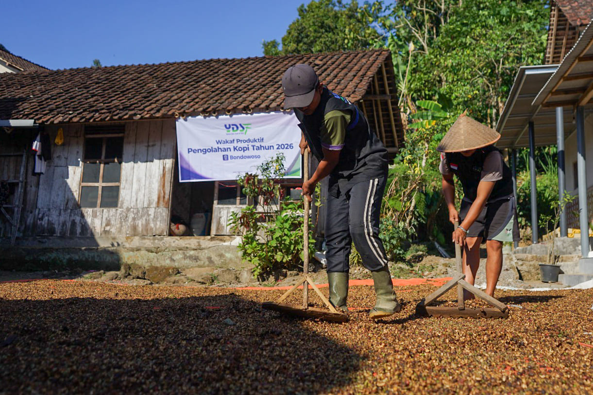 Wakaf Produktif Kopi: Petani Berdaya, Hasilnya Biayai Pendidikan Anak Dhuafa
