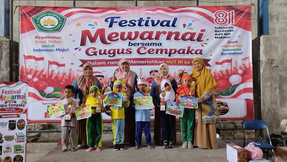 Festival Mewarnai YDSF Ceriakan Ratusan Anak di Karanganyar