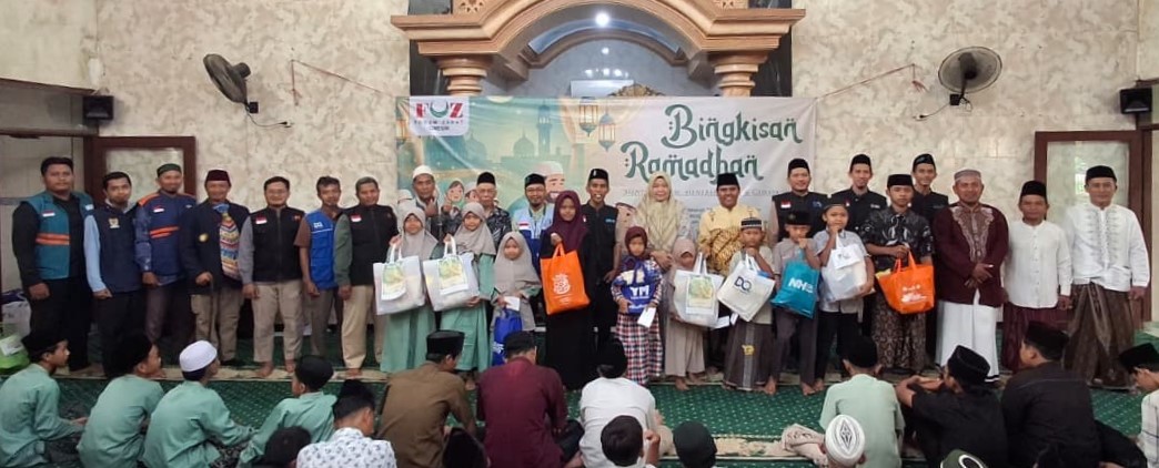 Kolaborasi YDSF dan Fozda Gresik Santuni 100 Anak Yatim