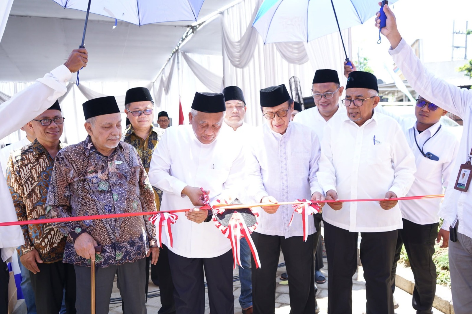 Resmikan Masjid Al Musafirin, Prof. Nuh: Selamat Berbahagia Mendapat Jariyah