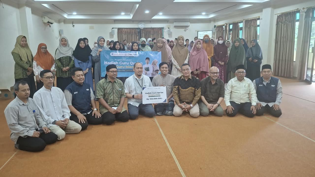 Salurkan Hadiah untuk Guru Qur’an Rp100 Juta di Jogja